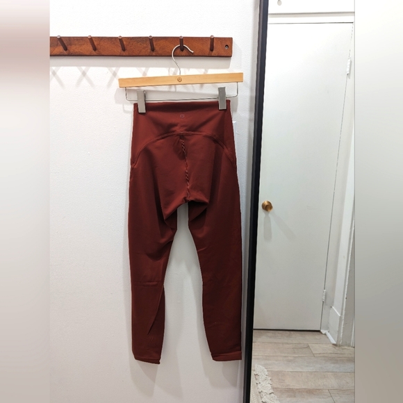 Lululemon Instill Tight - Picture 2 of 2